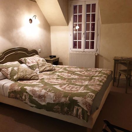 Hostellerie Belle Rive Gagnac-sur-Cere Экстерьер фото