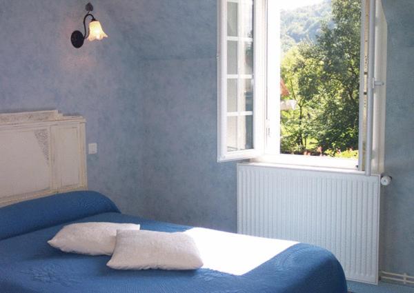 Hostellerie Belle Rive Gagnac-sur-Cere Экстерьер фото