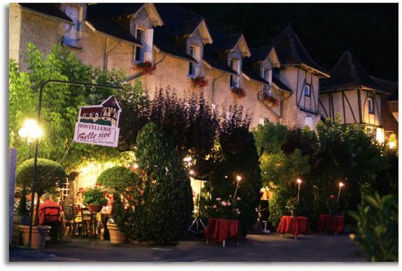 Hostellerie Belle Rive Gagnac-sur-Cere Экстерьер фото