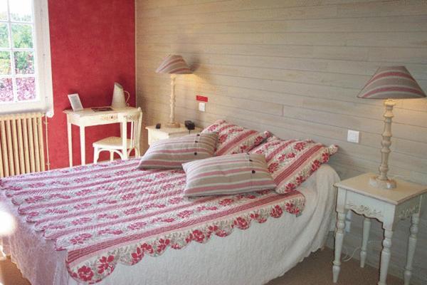 Hostellerie Belle Rive Gagnac-sur-Cere Экстерьер фото